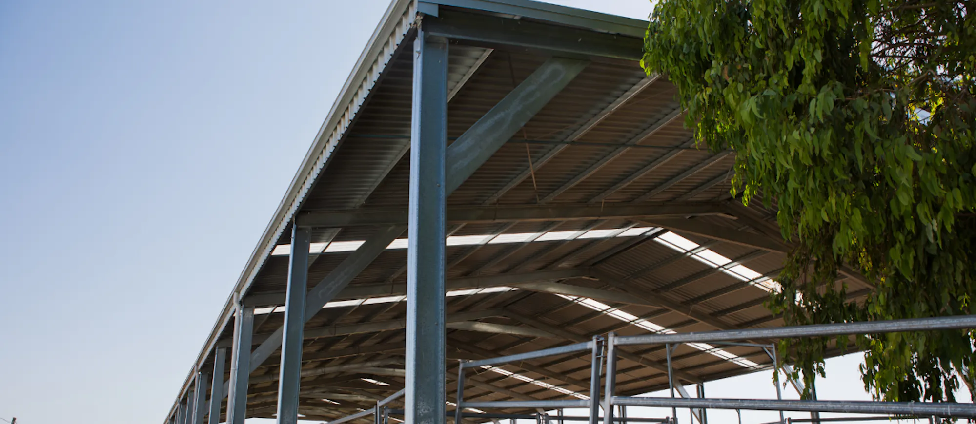 Image-Slider Clifton-State-High-School clifton-state-high-school-equine-arena-wide-span-sheds-aus-5